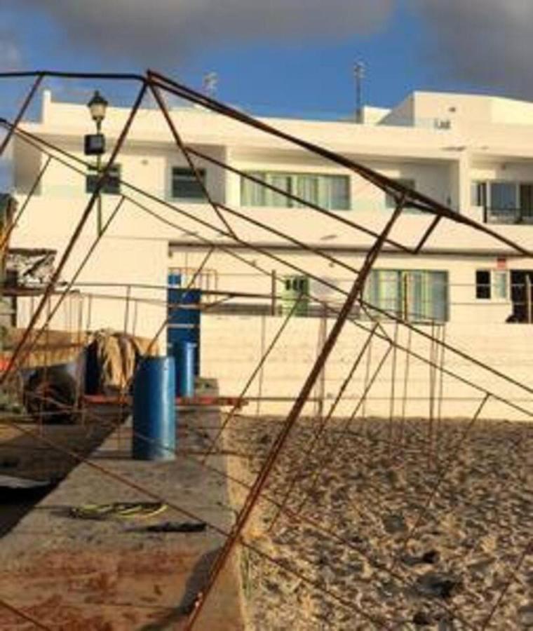 Casa Anclada En La Santa- 4 Apartamentos Frente Al Mar- 1ª Linea Solarium Barbacoa Exteriör bild
